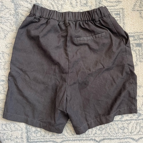 H&M dyed grey dress shorts - Picture 3 of 3